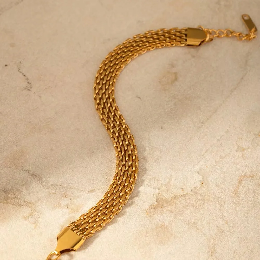 18K Gold Plated Mesh Chain Bracelet - Picture 3 of 10